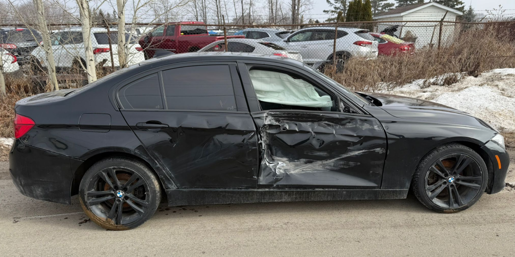 Salvage car ready to be shipped by Automoves